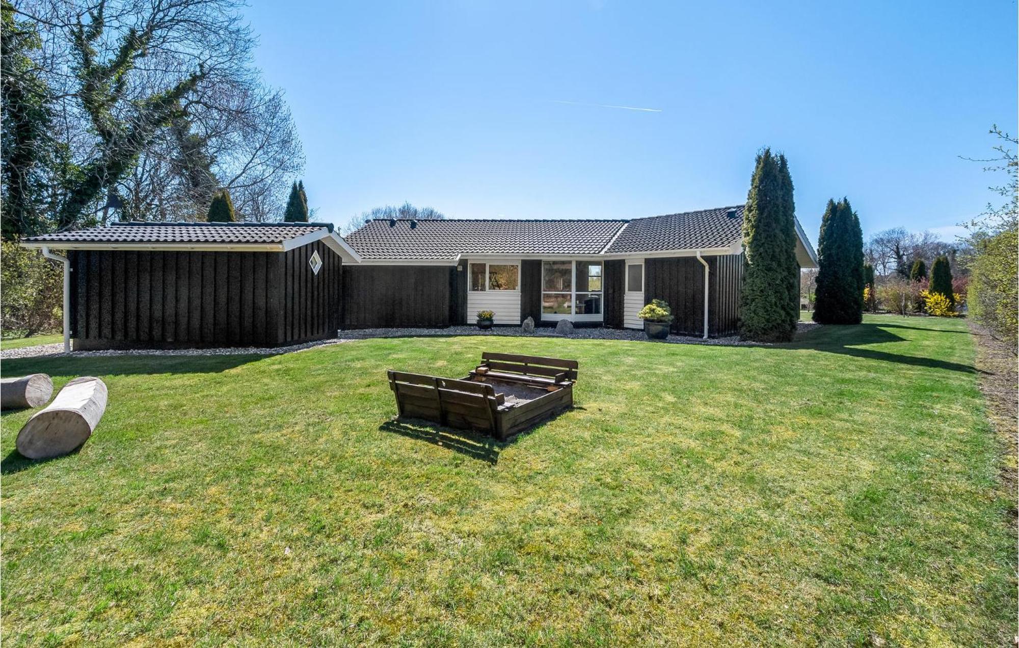 Lovely Home In Tranekaer With Wifi Hou  Exterior foto