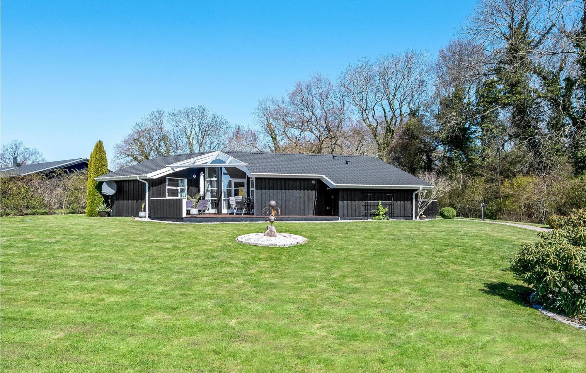 Lovely Home In Tranekaer With Wifi Hou  Exterior foto